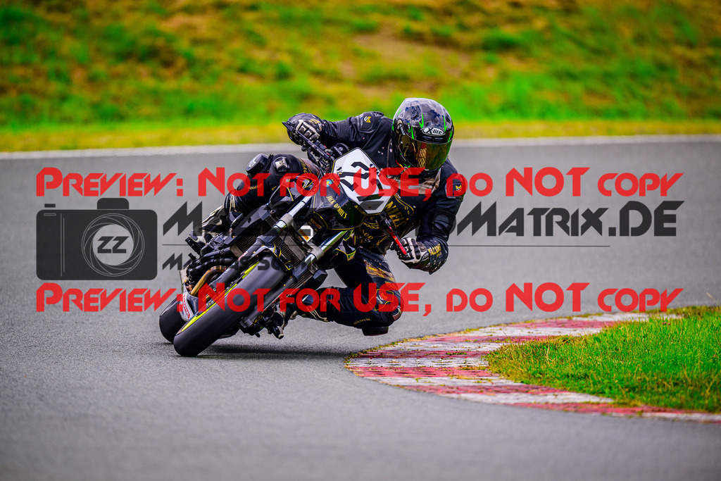 MaZZes_FotoMatrix_240728_6007705_4271 | TWIN