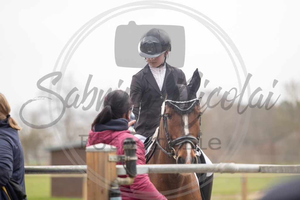 994A8574 | sabrinanicolaifotografie - Realisiert mit Pictrs.com