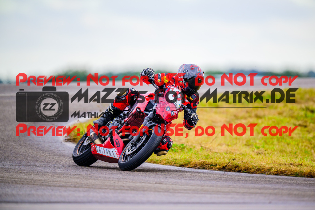 MaZZes_FotoMatrix_240914_6007705_1536 | TWINCUP