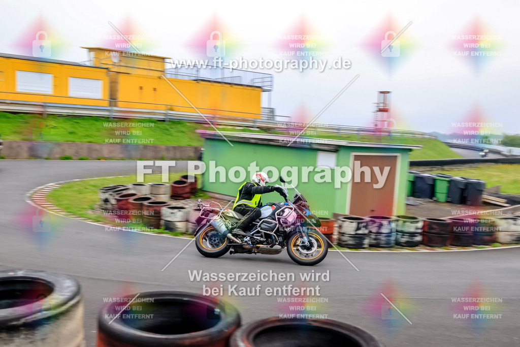 _TCM3102 | Hier findet Ihr Bilder von Touristenfahrten auf der Nürburgring Nordschleife oder von anderen Veranstaltungen die ich besucht habe. Viel Spass beim Durch Schauen 