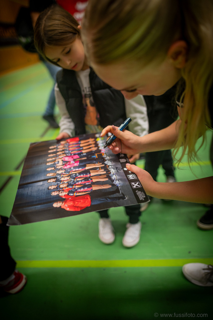 2024-11-02-ssv-füchse-211 | "Fussifoto.com – Ihr Ansprechpartner für hochwertige Fotografie! Entdecken Sie kreative Bilder und professionelle Dienstleistungen. Kontaktieren Sie uns für Ihre Projekte!"