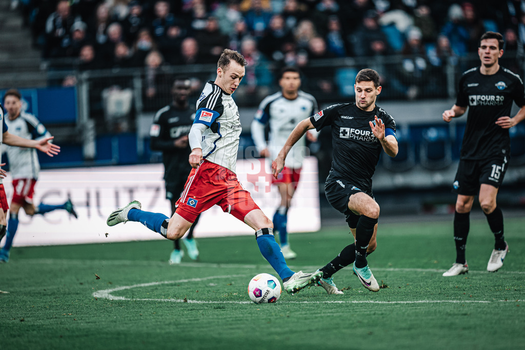 Fußball | Männer | Saison 2023/2024 | 2. Fußball-Bundesliga | 16. Spieltag | Hamburger SV vs. SC Paderborn 07 | 09.12.2023 | sportfotografie mit justus stegemann