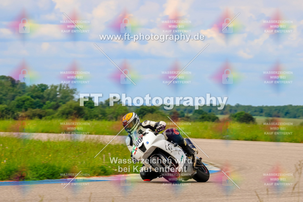 MotoTeam-1152 | Hier findet Ihr Bilder von Touristenfahrten auf der Nürburgring Nordschleife oder von anderen Veranstaltungen die ich besucht habe. Viel Spass beim Durch Schauen 