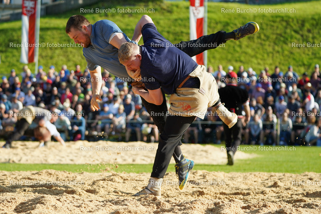 20220515-DSC06211-4 | René Burch leidenschaftlicher Fotograf aus Kerns in Obwalden.  Hier finden sie Sport, Landschaft und Natur Fotografie.
 - Realisiert mit Pictrs.com