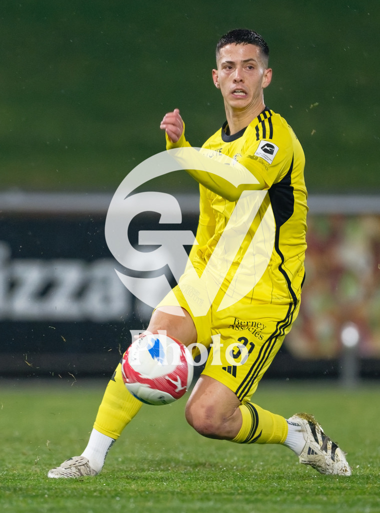 dieci Challenge League - FC Stade Nyonnais v Neuchatel Xamax FCS |  during the dieci Challenge League match between FC Stade Nyonnais and Neuchatel Xamax FCS at Centre sportif de Colovray in Nyon, Switzerland