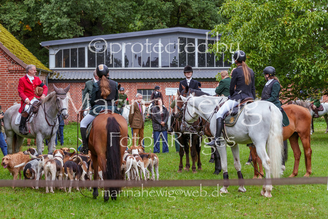 Jagd Perdoel 26 Sony-03218_MarinaHewig | Fotografie, FotoArt, PferdesportArt, Pferdesportfotografie, Landschaftsfotografie, Reisefotografie, Reise, Pferde - Realisiert mit Pictrs.com