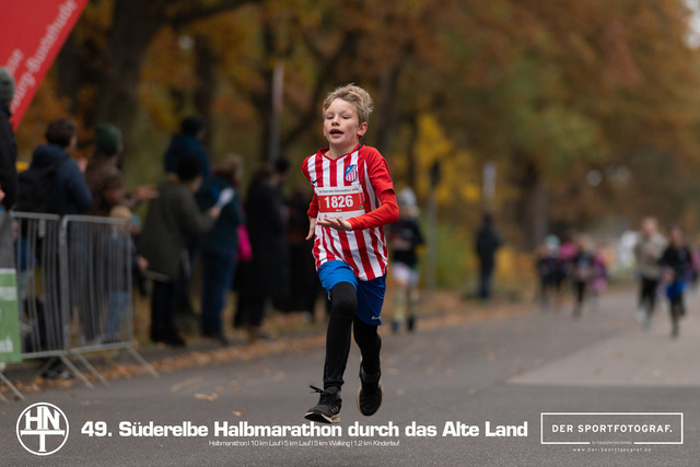 Süderelbe Halbmarathon 2025 I 09.11.2025 I Fotograf_DerSportfotograf.I 00172 | Der Sportfotograf. - Realisiert mit Pictrs.com