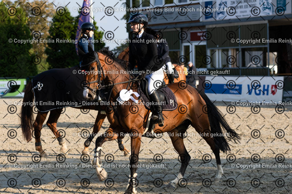 CL5A5299 | Emilia Reinking Fotografie - Realisiert mit Pictrs.com