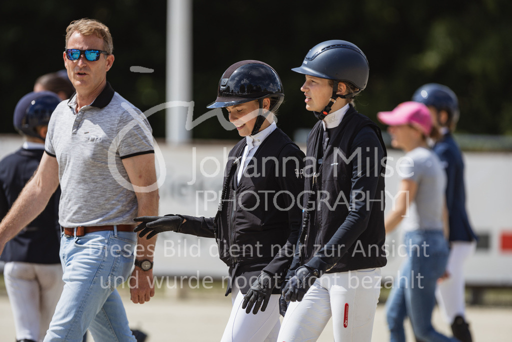 230729_BHO_PonyTrophy-505 | Deine schönsten Turniermomente als professionelle Fotos! Entdecke hochwertige Pferdesport-Fotografie im Online-Shop. Jetzt Fotos finden & bestellen!