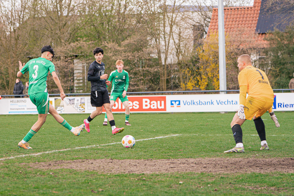 Fußball I Herren I Saison 2025-2026 I Landesliga Weser-Ems I 22. Spieltag I SFN Vechta - GW Firrel I 15196 | jns.sportfotos - Realisiert mit Pictrs.com