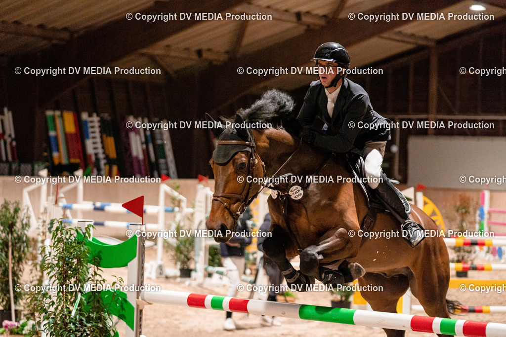 Springen Tag 1-914 | dv-media-shop - Realisiert mit Pictrs.com