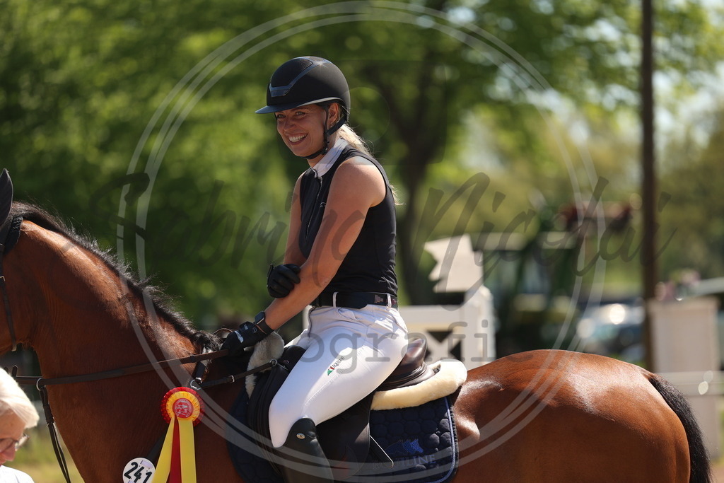 994A5709 | sabrinanicolaifotografie - Realisiert mit Pictrs.com