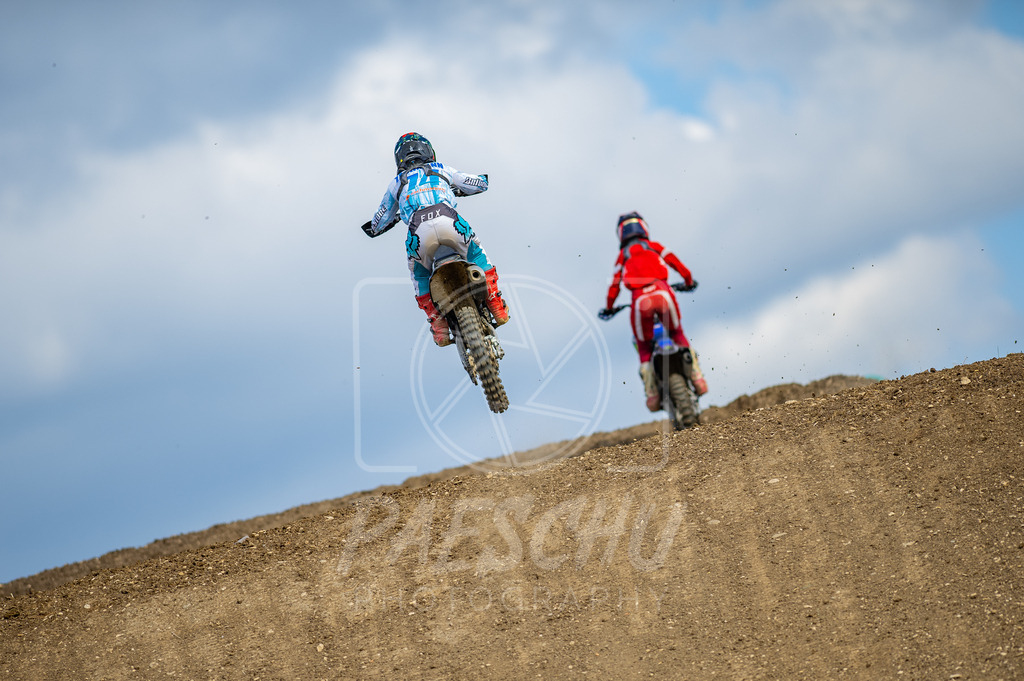 Lady (28) | Paeschuphoto Shop - Wer nicht sucht der auch nicht findet.Ob Motocrossbilder oder von einem besuchtem Spiel, Hauptsache Action. - Realisiert mit Pictrs.com