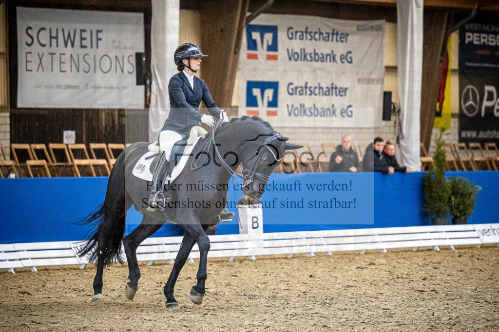 DOS_2361 | Entdecke hochwertige Reitturnierfotos von Foto Oger. Professionell, emotional und authentisch – jetzt Lieblingsmomente im Shop bestellen.Deutschlandweite Turnierfotografie. - Realisiert mit Pictrs.com