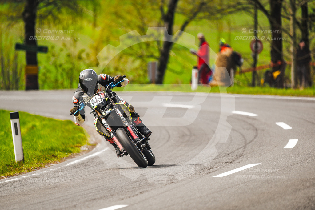 0461 - Bergrennen Landshaag2026 | BREITBILD Austria Webshop

Finde Fotos von: Breitbild, Breitbild Austria, Landshaag, Europeanbikers, KTM, BMW, Bergrennen, Bikeporn, Carporn, Bikes, Cars, Fotografie, Oberösterreich, Österreich, Berufsfotograf, Motorradteile Ganster, Julbach, Pannoniari - Realisiert mit Pictrs.com