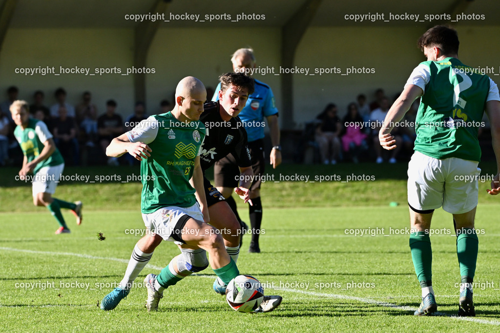 WSG Radenthein vs. URC Thal Assling | #10 Markus Florian Gruber WSG Radenthein, #10 Julian Jakob Moser URC Thal Assling, #2 Alexander Rauter WSG Radenthein, WSG Radenthein vs. URC Thal Assling, WSG Radenthein vs. URC Thal Assling am 30.05.2025 in Radenthein (Sportplatz Radenthein), Austria, (Photo by Bernd Stefan)