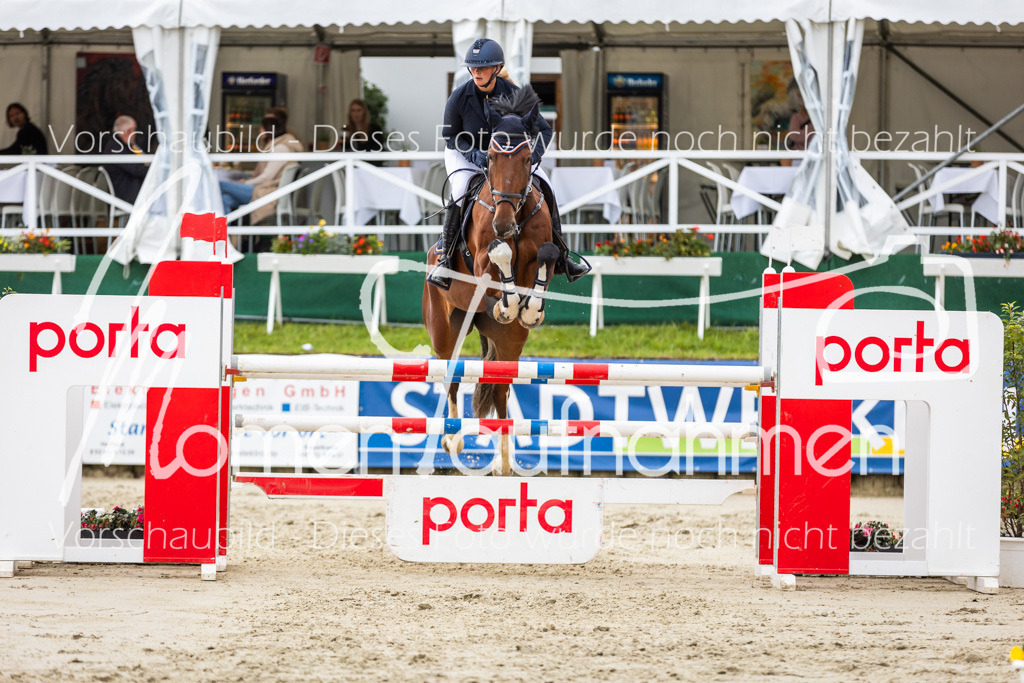 BHO-2PhSpr-M-5-2102 | MomenTaufnahmen Pferdesportfotos