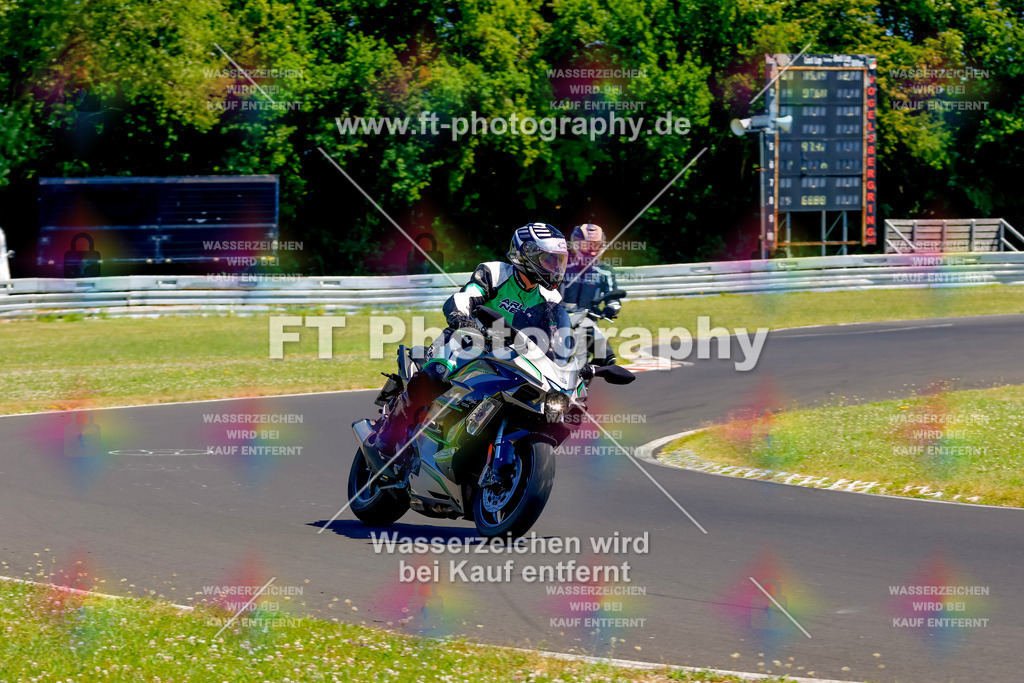 _MOT9403 | Hier findet Ihr Bilder von Touristenfahrten auf der Nürburgring Nordschleife oder von anderen Veranstaltungen die ich besucht habe. Viel Spass beim Durch Schauen 