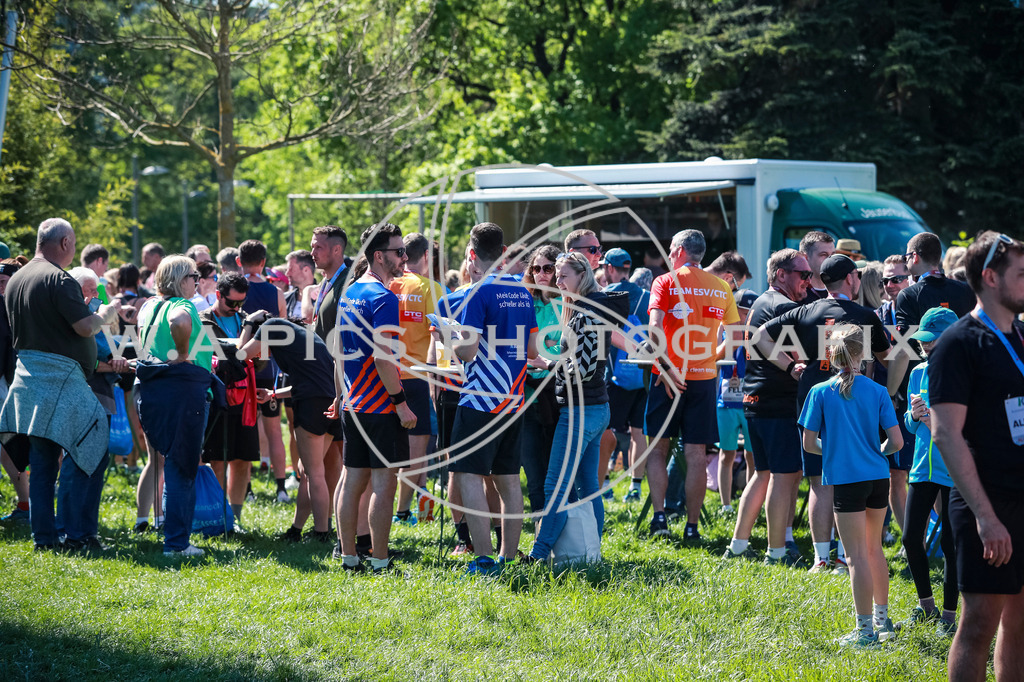 ..... | LINZ,AUSTRIA,27.April 25, Int. 3 Brückenlauf Linz  , Image shows: Photo: WAPICS / Manuel Binder