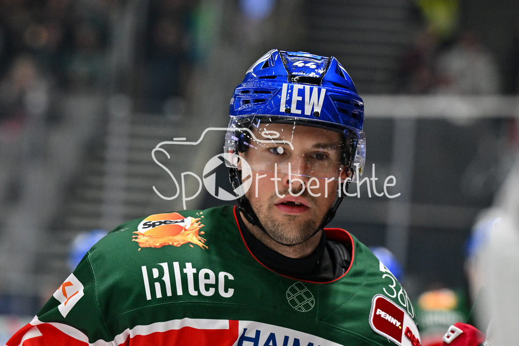 Augsburger Panther - Kölner Haie | Jubel nach dem Ausgleich zum 1-1 durch Nolan ZAJAC (Augsburger Panther #44) / Freude / Tor / Treffer / Torschuetze / DEL: Augsburger Panther - Kölner Haie, Curt Frenzel Stadion am 29.09.2024