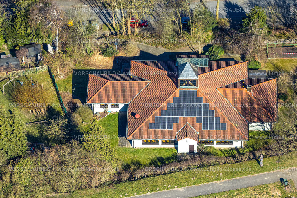 Witten250300860 | Luftbild, evang. Gemeindhaus mit Solardach, Brunebecker Straße, Rüdinghausen, Witten, Ruhrgebiet, Nordrhein-Westfalen, Deutschland