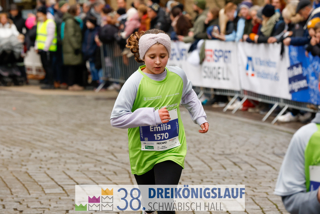 1700m Stadtwerke Jugendlauf | 3 Koenigslauf 2024 1700m Stadtwerke Jugendlauf - Realisiert mit Pictrs.com