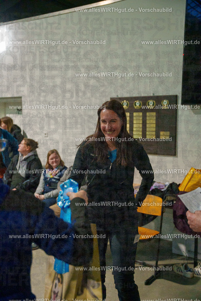 7R504744 | Professionelle Tierfotografie in Mönchengladbach von Daniel Wirth (allesWIRTHgut). Liebevolle & natürliche Bilder von Hunden & Katzen für unvergessliche Erinnerungen.