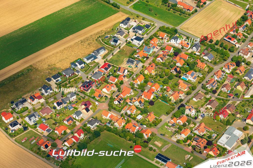 Luftaufnahme von Willanzheim Vs Google Maps- Die Luftaufnahme wurde 2025 vom UL-Flugzeug heraus erstellt ( keine Drohne ) - Hochauflösende Luftaufnahme - für professionelle Ausdrucke geeignet. Die Geschenkidee !Mit Lizenz und Bildrechte bestellbar