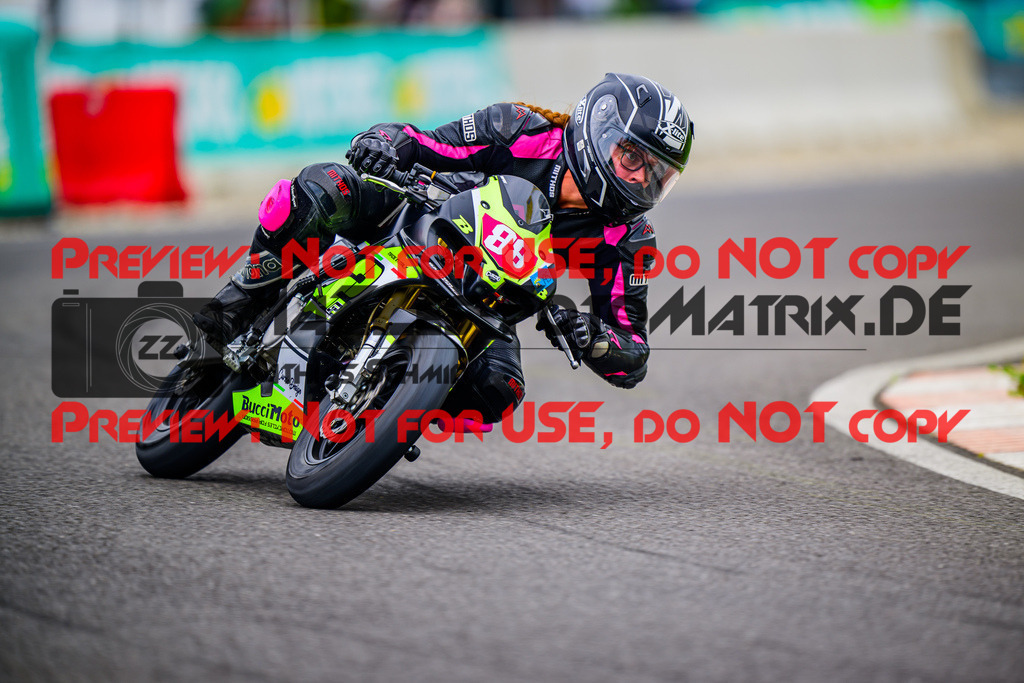 MaZZes_FotoMatrix_240608_6007705_7822 | STK