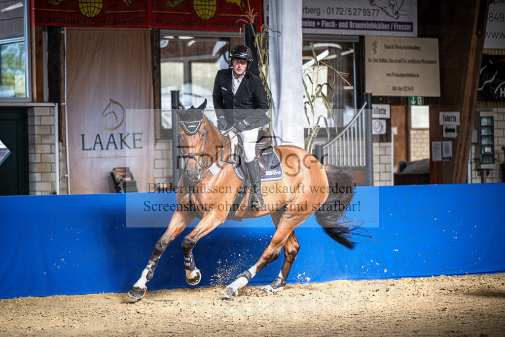 DOS_0622 | Entdecke hochwertige Reitturnierfotos von Foto Oger. Professionell, emotional und authentisch – jetzt Lieblingsmomente im Shop bestellen.Deutschlandweite Turnierfotografie. - Realisiert mit Pictrs.com