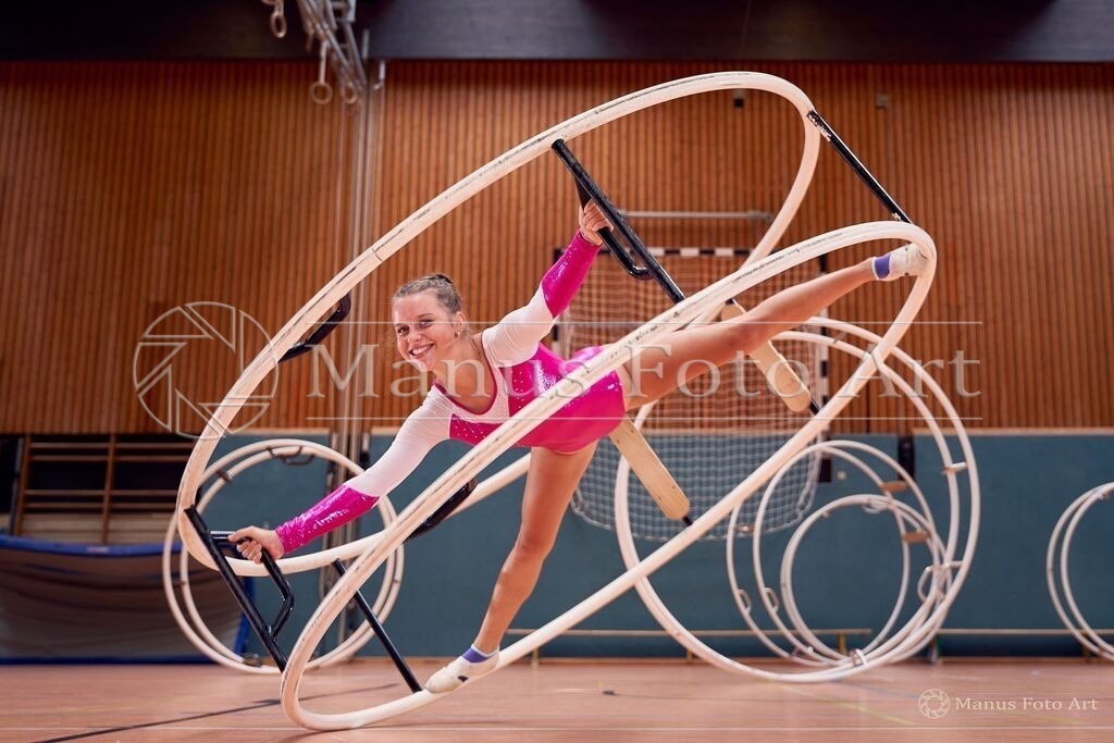 DSC01411 | Professionelle Sportfotografie in Hamburg, Schleswig-Holstein und Niedersachsen – spezialisiert auf Rhönrad, Geräteturnen, Leistungsturnen und rhythmische Sportgymnastik. Bundesweite Begleitung von Rhönrad-Events. Jetzt Sport-Fotos - Realisiert mit Pictrs.com