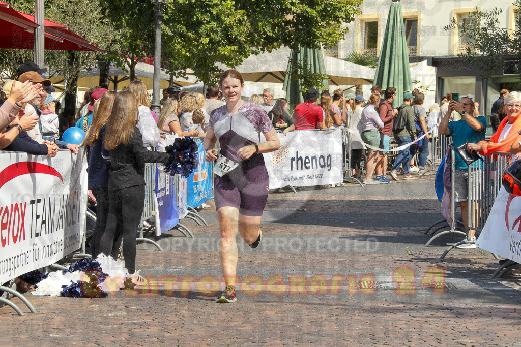 250824_1433_EV4_1906 | Sportfotografie im Rhein-Sieg Kreis, Köln, Bonn, NRW, Rheinland Pfalz, Hessen, etc. Unser Tätigkeitsfeld umfasst den Laufsport vom Volkslauf über den Marathon, Duathlon, Triathon bis zum Ultralauf wie Kölnpfad Ultra oder Schindertrail.
