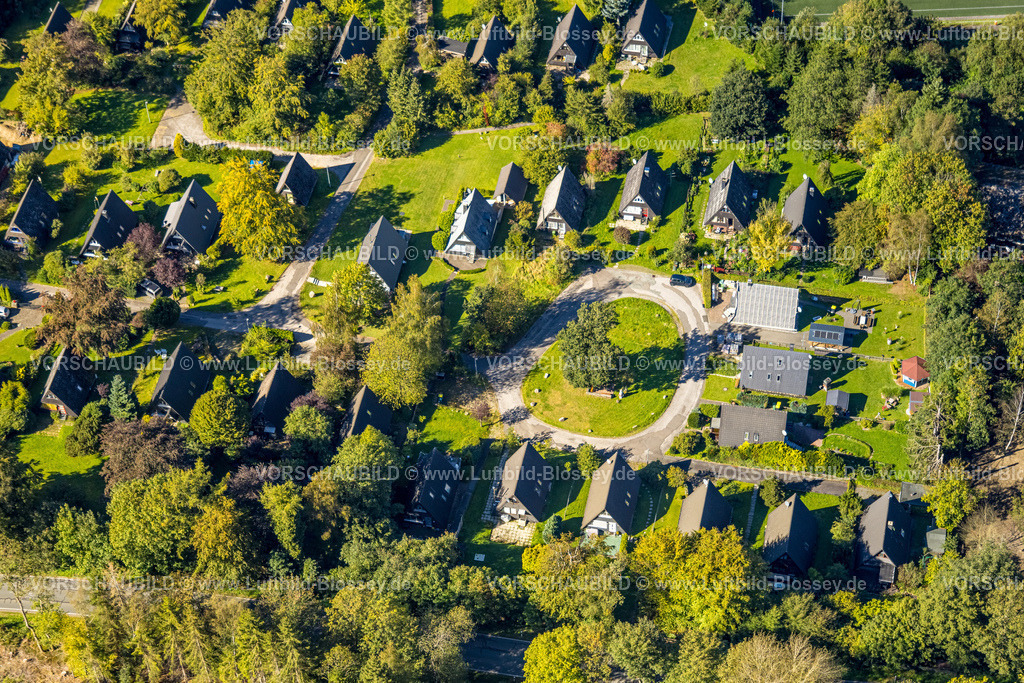 Kirchhundem230910410Oberhundem | Luftbild, Feriendorf Feriensiedlung Oberhundem, Oberhundem, Kirchhundem, Sauerland, Nordrhein-Westfalen, Deutschland