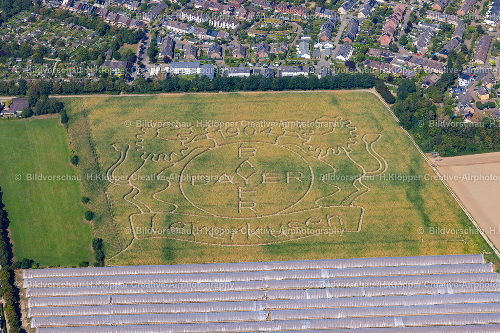 Luftbild Leverkusen 439A2808 | Kunst- Installation einer Freilichtskulptur in Stadtbezirk - Realisiert mit Pictrs.com