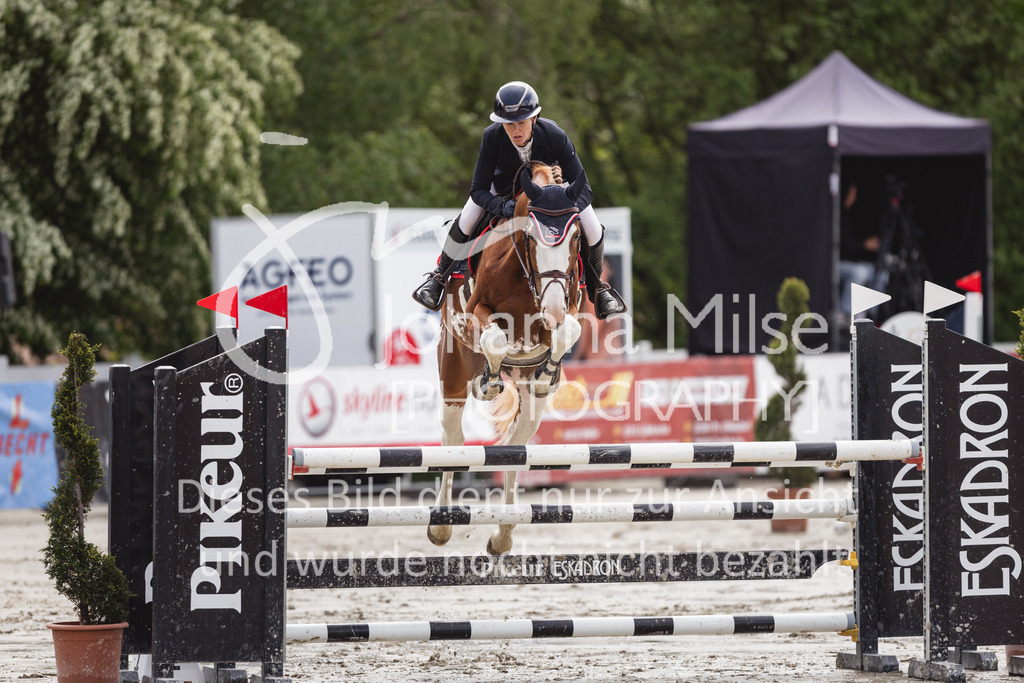 2605_MayDays_9_SprPf-M1-5j-910 | Deine schönsten Turniermomente als professionelle Fotos! Entdecke hochwertige Pferdesport-Fotografie im Online-Shop. Jetzt Fotos finden & bestellen!