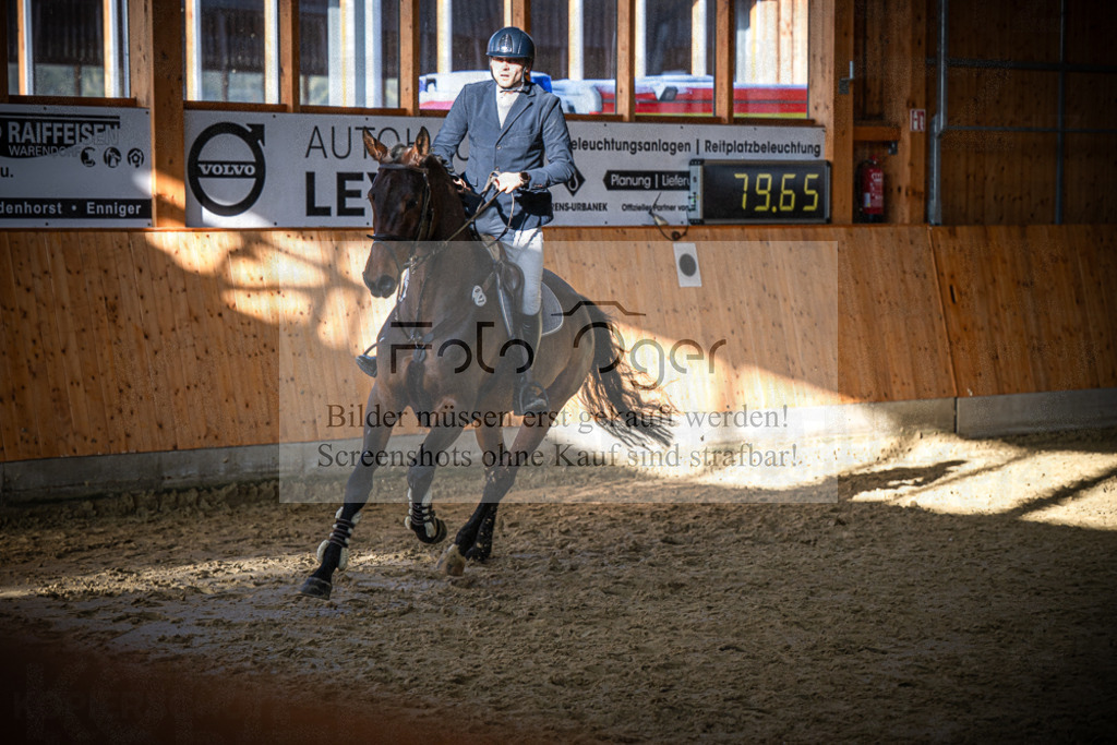DOS_1386 | Entdecke hochwertige Reitturnierfotos von Foto Oger. Professionell, emotional und authentisch – jetzt Lieblingsmomente im Shop bestellen.Deutschlandweite Turnierfotografie. - Realisiert mit Pictrs.com