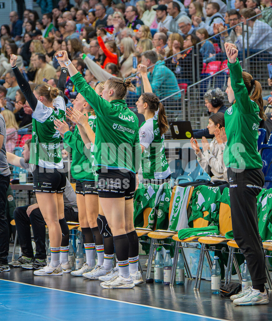 Handball I Frauen I Saison 2025-2026 I 1. HBF I 15. Spieltag I VFL Oldenburg - SV Union Halle-Neustadt 0093 | VfL Oldenburg Frauen - Realisiert mit Pictrs.com