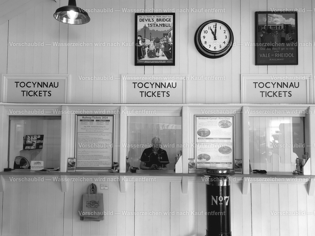 Ticket Schalter | Fahrkartenschalter der walisischen Vale of Rheidol Railways  - Realisiert mit Pictrs.com