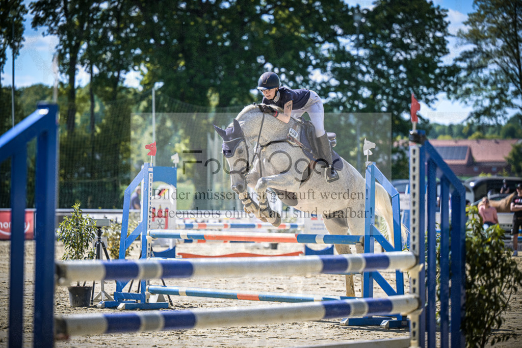 DOS_2014 | Entdecke hochwertige Reitturnierfotos von Foto Oger. Professionell, emotional und authentisch – jetzt Lieblingsmomente im Shop bestellen.Deutschlandweite Turnierfotografie. - Realisiert mit Pictrs.com
