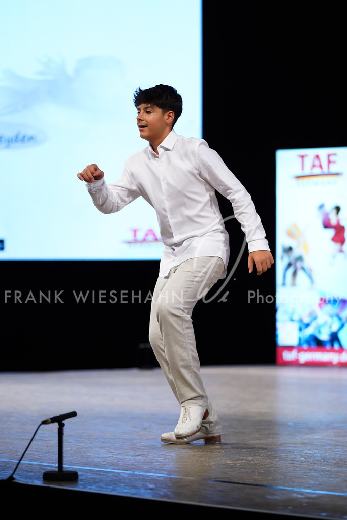 FW707756 | FRANK WIESEHAHN MEDIA - Realisiert mit Pictrs.com