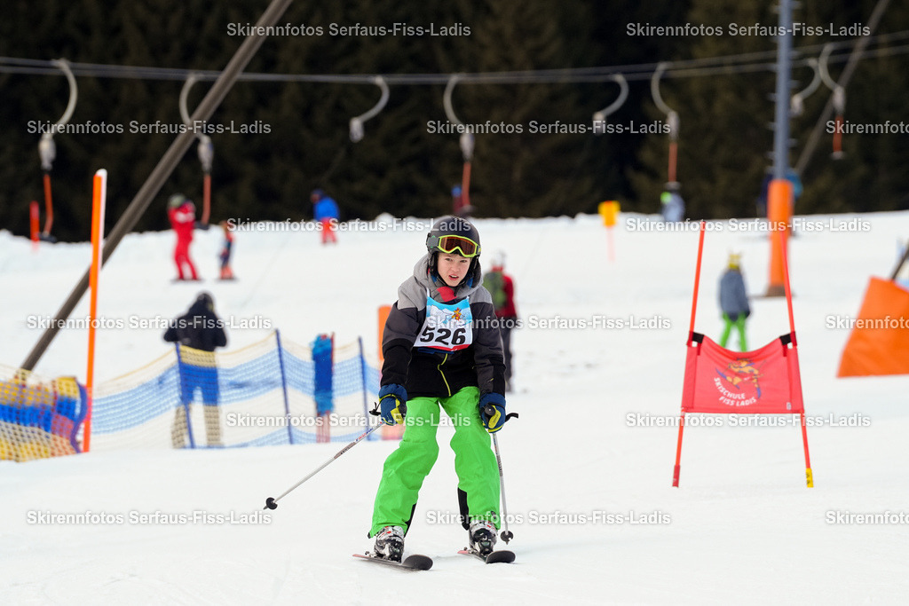 SRF_02.01.2026_0894 | Skirennfotos,Serfaus,Fiss,Ladis,Kinderskirennen,Winter,Tirol,Oberland,skirace,SFL,feelfree,weil wir's genießen,ski,Ski,skifahren,Sonnenplateau, - Realisiert mit Pictrs.com