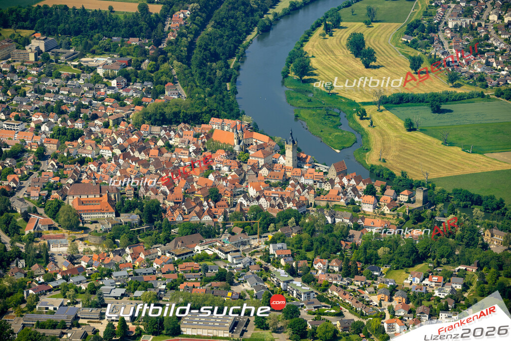Das Luftbild zeigt  Bad Wimpfen - Die Luftaufnahme wurde 2023 vom UL-Flugzeug aus erstellt ( keine Drohne ) - Hochauflösende Luftaufnahme - Für grossformatige Ausdrucke geeignet. Die Geschenkidee !Mit Lizenz und Bildrechte bestellbar