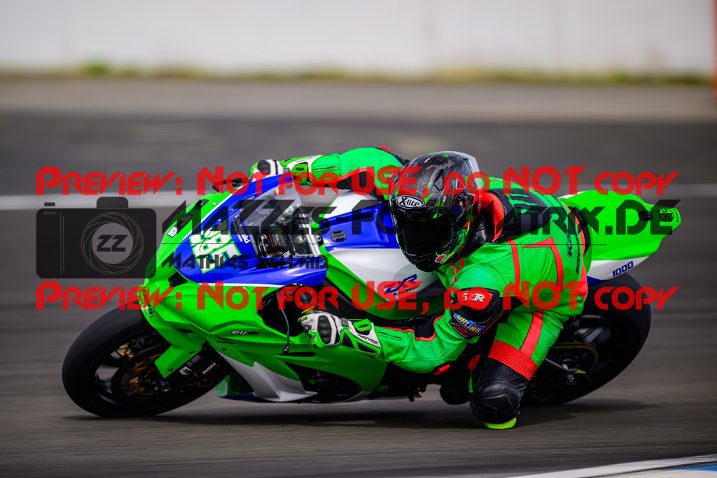 MaZZes_Fotomatrix_20250421_6021986_6125 | WEISS