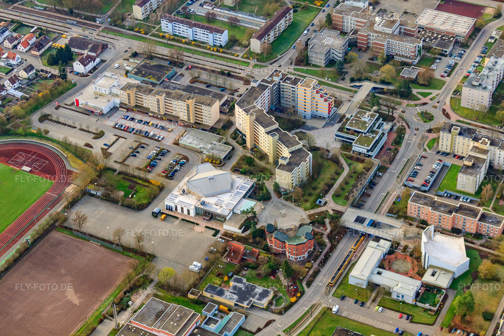 Luftbild: Ortsteil Dorchberg Rathausplatz und Festhalle Wörth in Wörth am Rhein im Bundesland Rheinland-Pfalz in Deutschland. Foto: IMG_25437.jpg vom 02.04.2010 durch Werner Riehm/FLY-FOTO.de