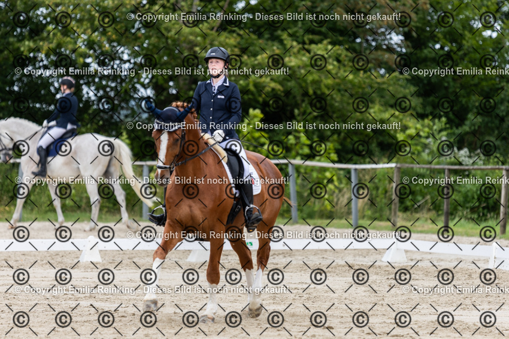 CL5A4614 | Emilia Reinking Fotografie - Realisiert mit Pictrs.com