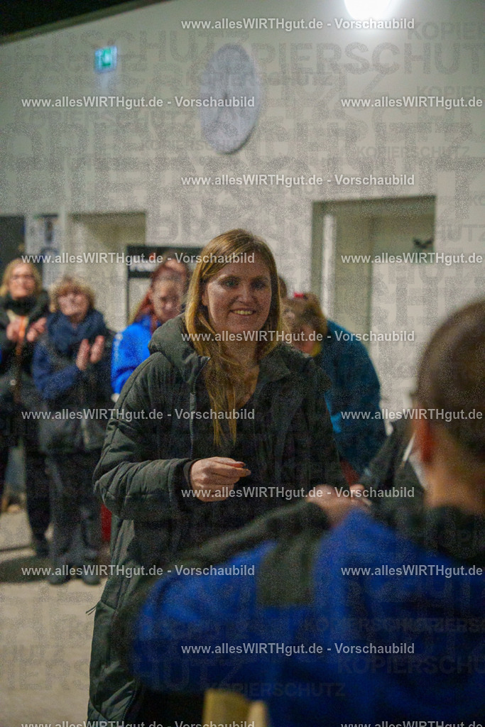 7R504731 | Professionelle Tierfotografie in Mönchengladbach von Daniel Wirth (allesWIRTHgut). Liebevolle & natürliche Bilder von Hunden & Katzen für unvergessliche Erinnerungen.