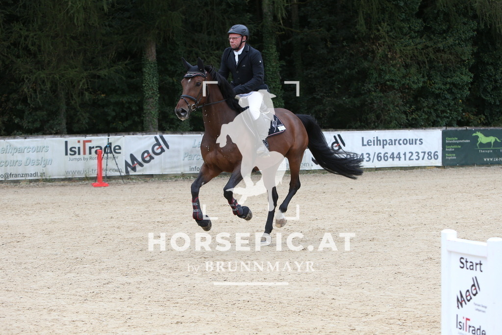 DL2Q0690 | Willkommen bei Brunnmayr - Design & Fotografie – Ihrem Spezialisten für Reitturniere und Pferdeveranstaltungen in Oberösterreich, Salzburg und Bayern! Seit über 17 Jahren sind wir leidenschaftlich dabei.