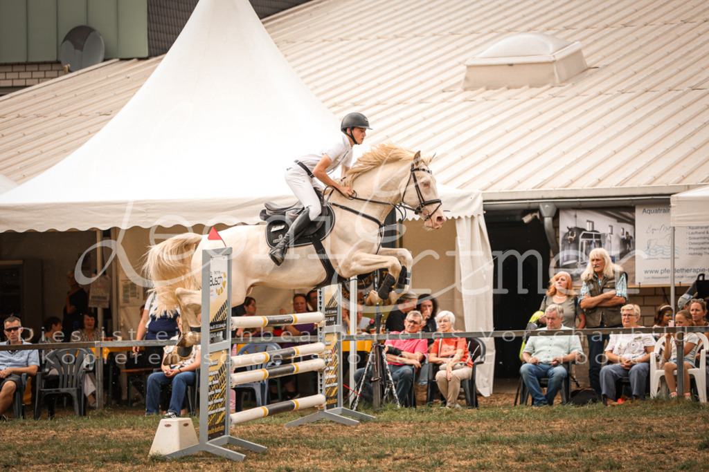 26.SoSpL00272 | Leoni Ertmer Photography - Realisiert mit Pictrs.com