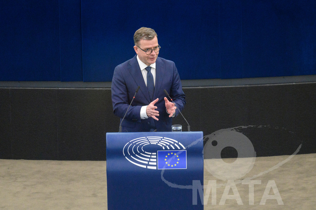 _DWI6417 | Finnischen Premierminister Petteri Orpo spricht vor dem Parlament im Plenarsaal des Europäischen Parlaments. Straßburg, 13.03.2024 - Realisiert mit Pictrs.com