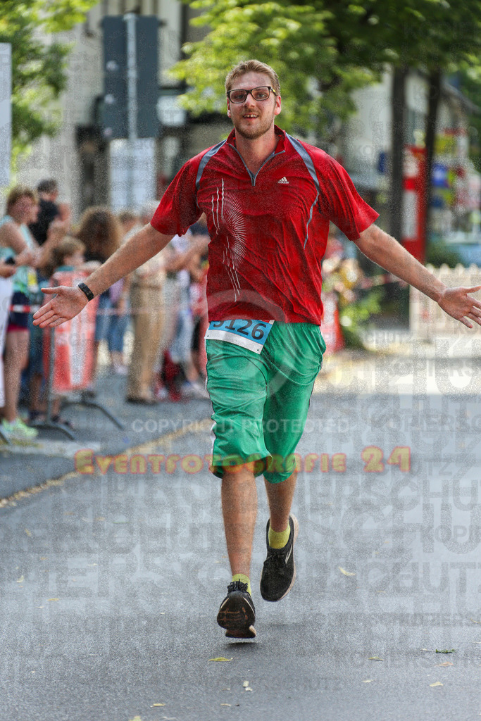 220625_1642_EX1_4893 | Sportfotografie im Rhein-Sieg Kreis, Köln, Bonn, NRW, Rheinland Pfalz, Hessen, etc. Unser Tätigkeitsfeld umfasst den Laufsport vom Volkslauf über den Marathon, Duathlon, Triathon bis zum Ultralauf wie Kölnpfad Ultra oder Schindertrail.